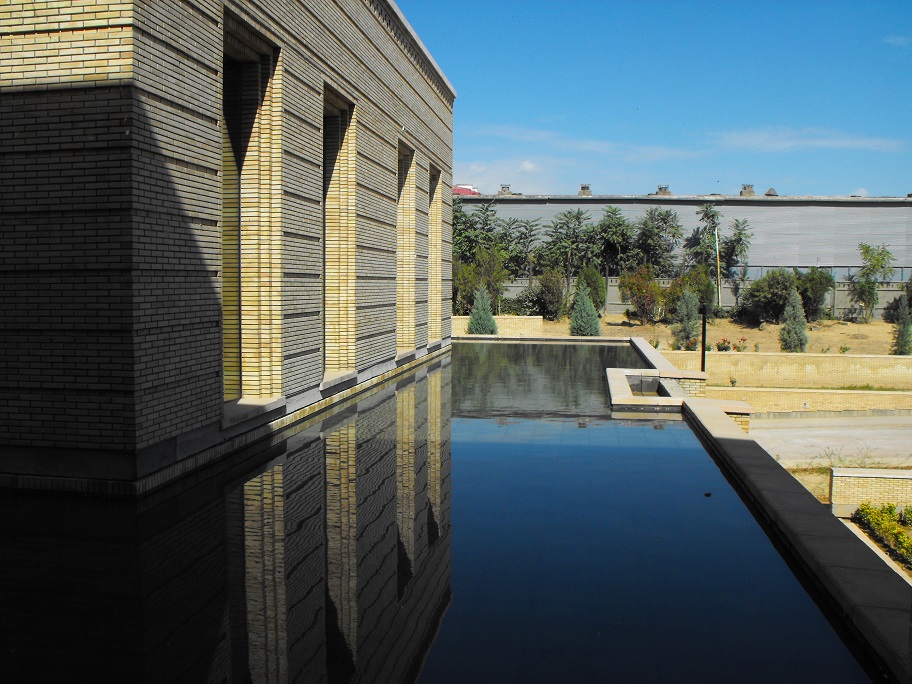A side view of reflecting pool at the Ismaili Centre, Dushanbe. FNDA Architecture Inc. Copyright.