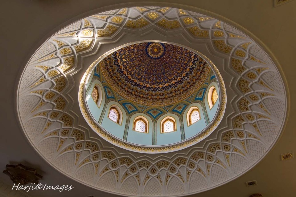 Harji An Anthology of the Silk Road Through the Lens of Muslim Harji and ...