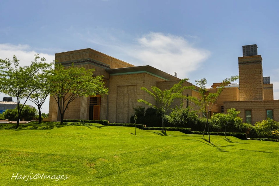 MHarjiDushanbe_IsmailiCentre18_2203c9d