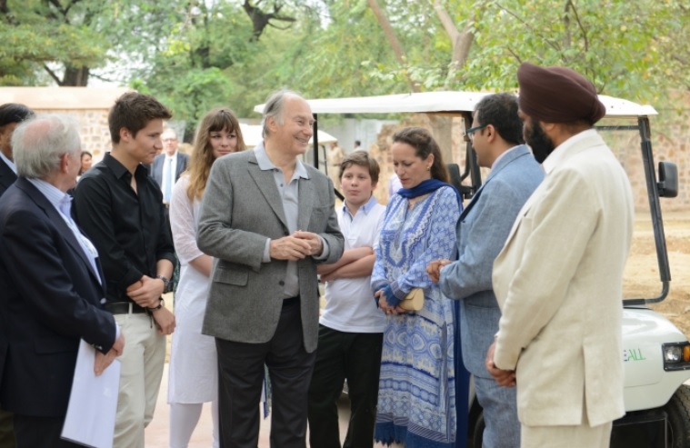 017-09 Aga Khan 2015 India Visit Family