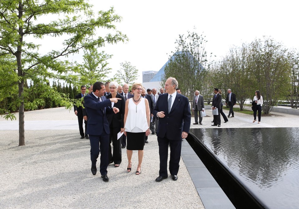 18104007826_f881da426e_o