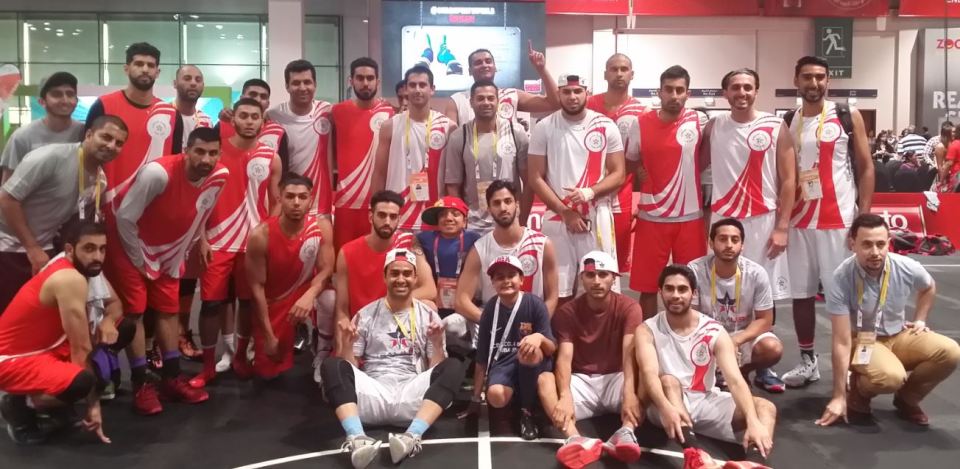 Riyaan with both Team USAs - Blue and White after the semis finals - Team USA Blue (BATS) won in a nail biting game