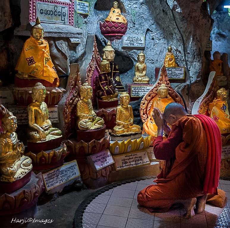 muslimharji_sacredspaces002_7d1eac