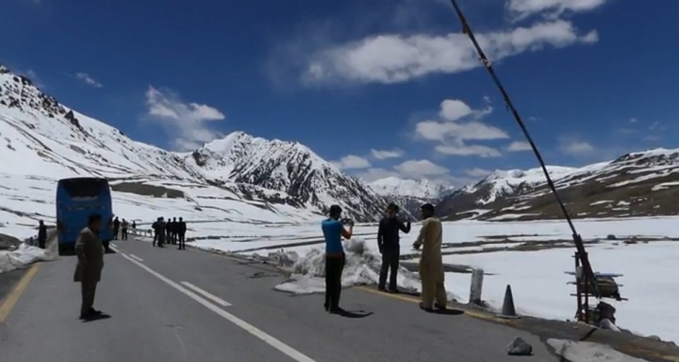 silk-roads_alikarim_7_26s-fromvideo