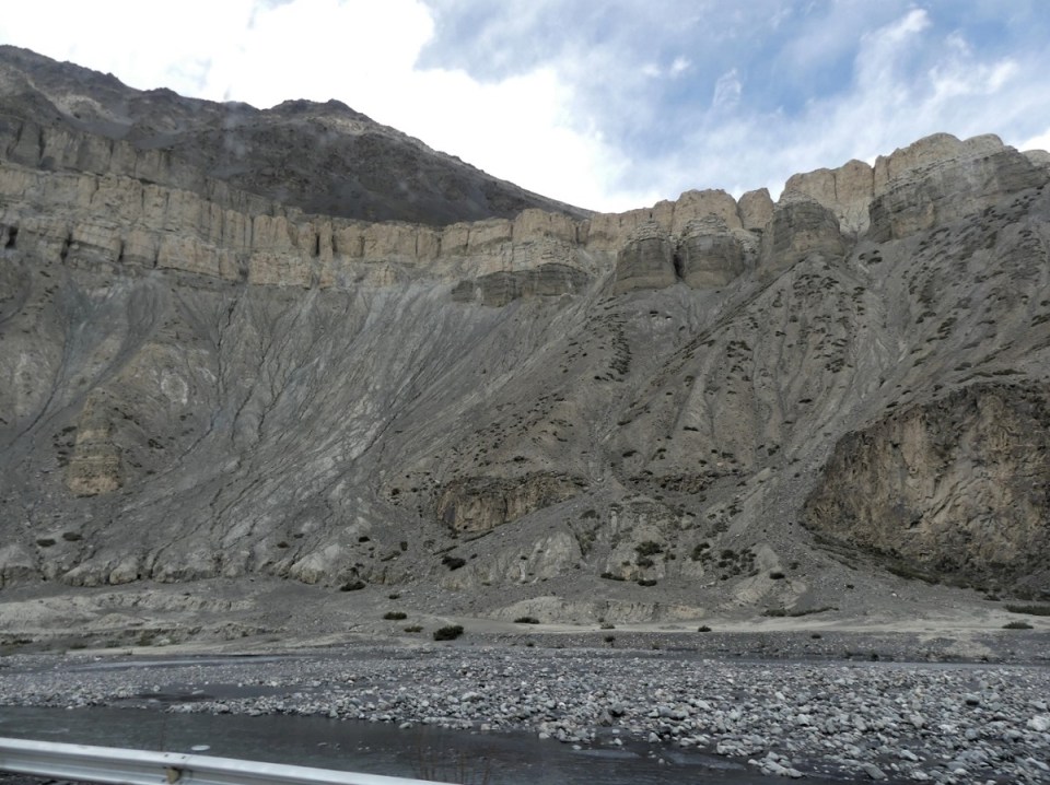 silk-roads_hunza_alikarim_1_03s