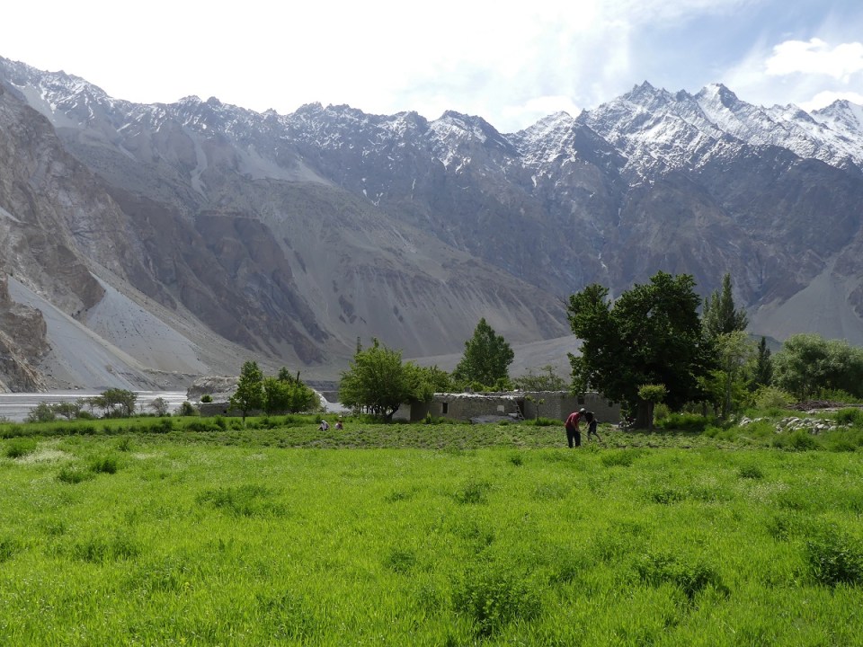 silk-roads_hunza_alikarim_1_passudropb15s