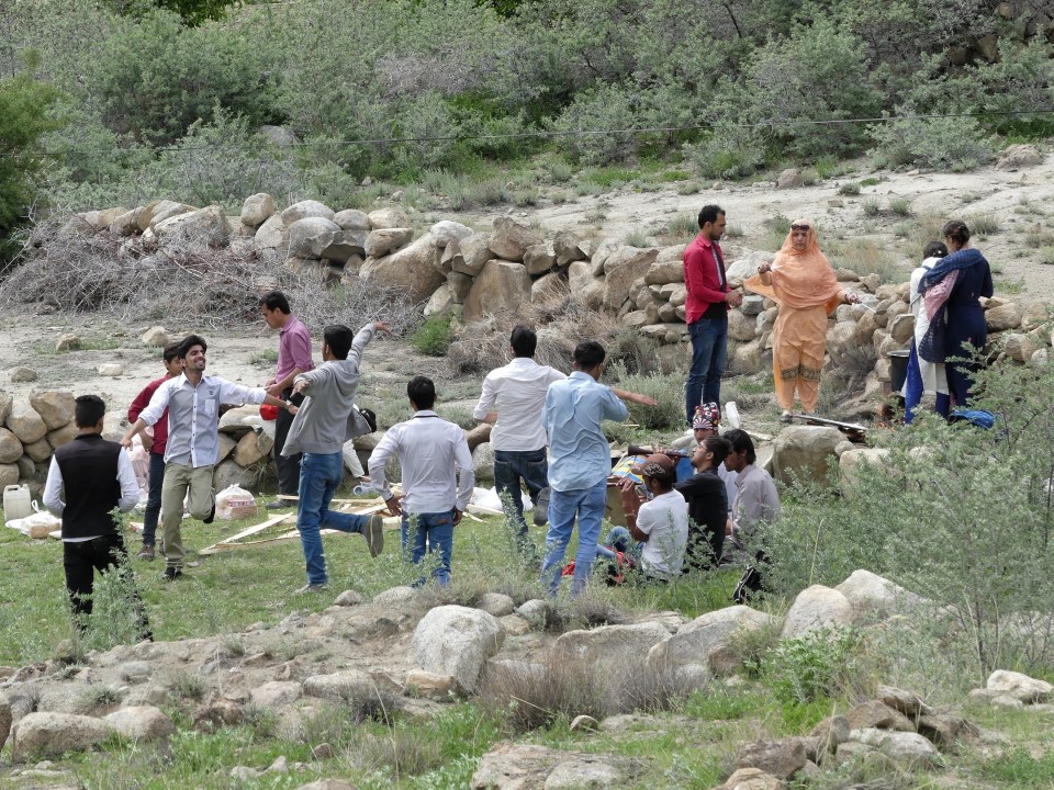 silk-roads_hunza_alikarim_2_06s