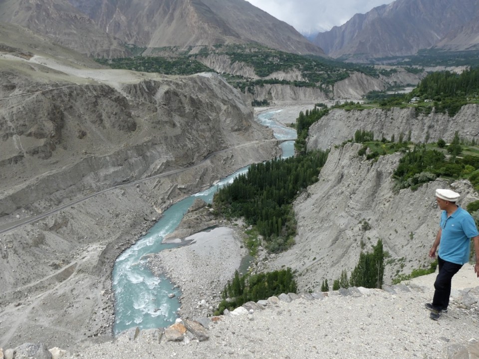 silk-roads_hunza_alikarim_2_29s