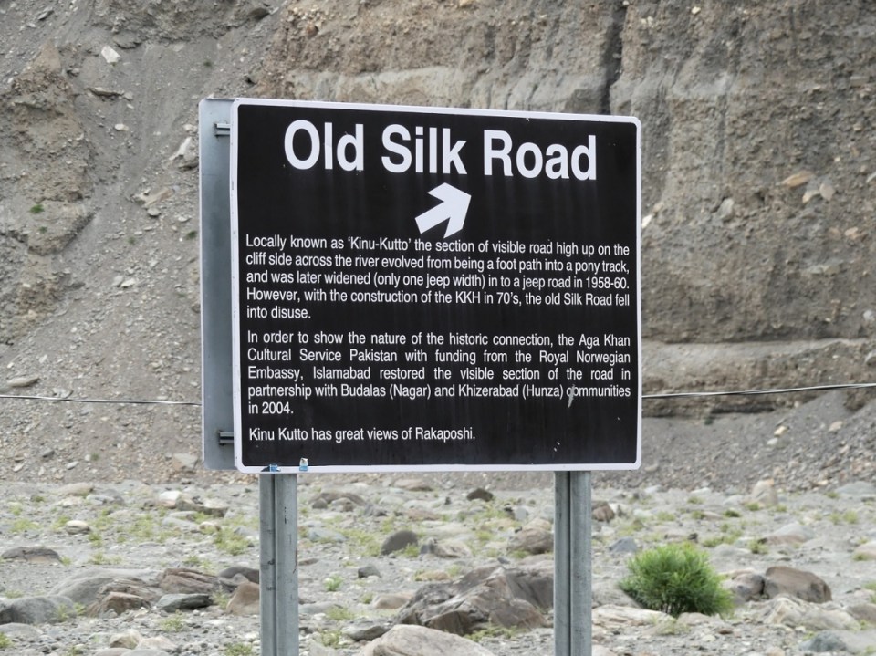 silk-roads_hunza_alikarim_2_53s
