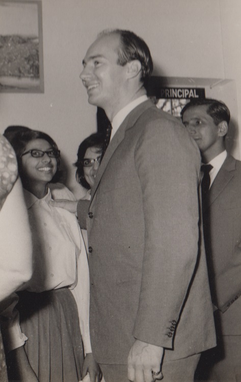 030b Mawlana Hazar Imam at Aga Khan Girls as Alwaez and Alwaeza Merchant look on