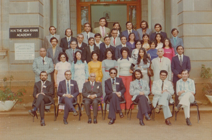 036dd Alwaez Merchant with Diwan Eboo and Ismaili missionaries and scholars at a Nairobi conference 2