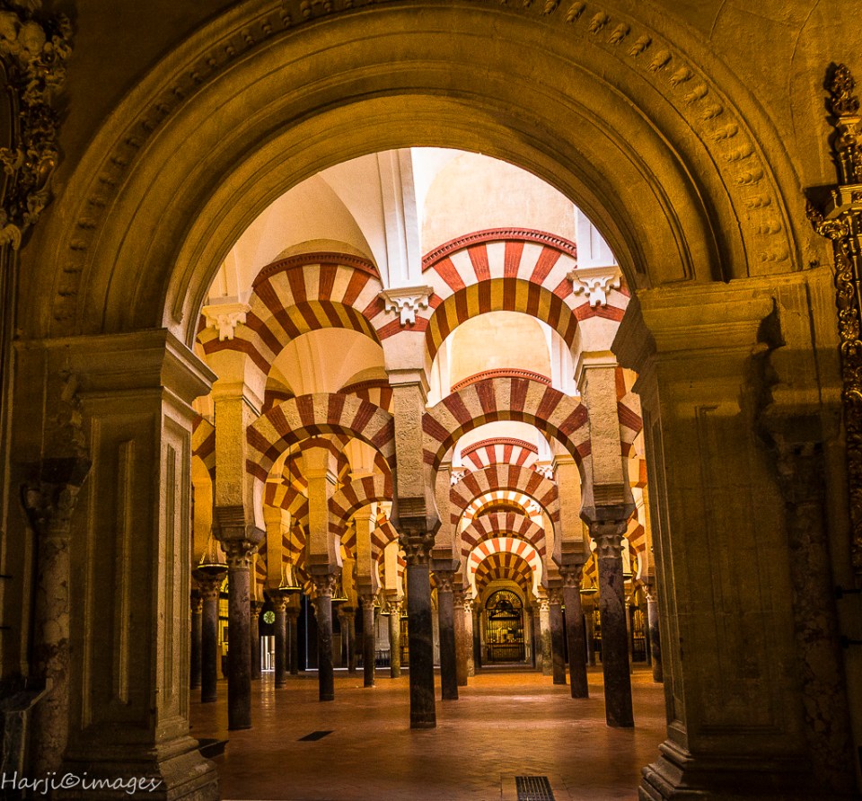 4V9A2587_MuslimHarji_CordobaMosque_Simergphotos