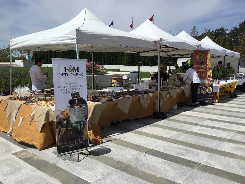 IMG_0712m_Doorrs Open Aga Khan Museum_Food Stands
