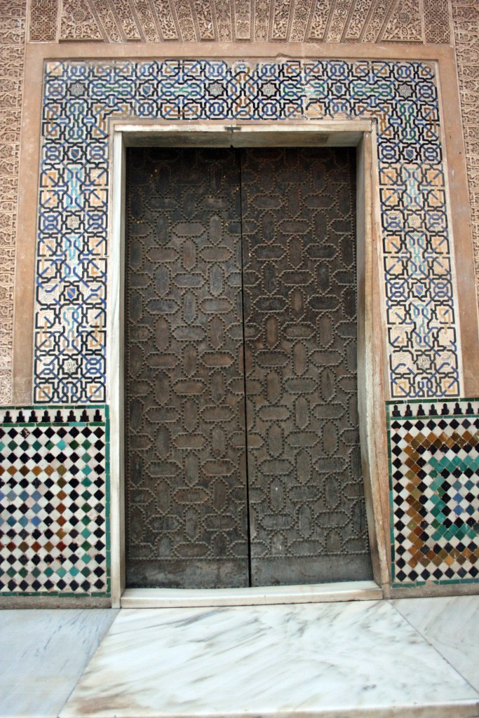 "Doors" of Morocco, Spain and Portugal photographed by Shiraz Bandali of Edmonton., Alberta, Canada and published by Simerg.com and Simergphotos.com