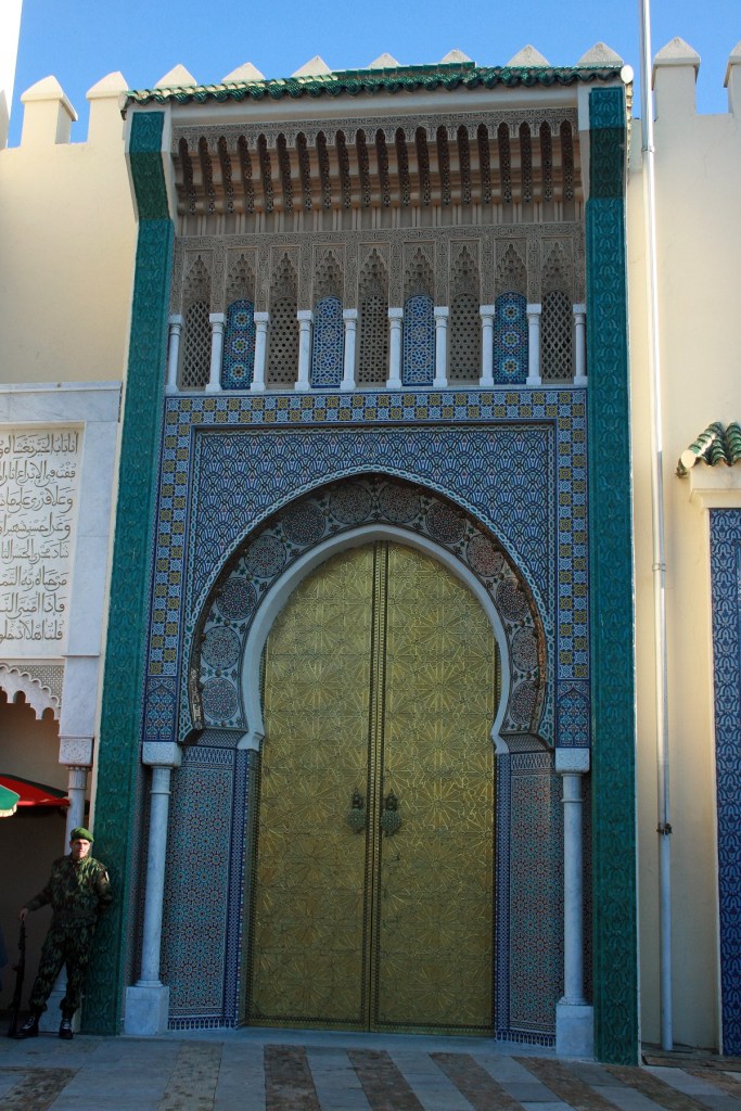"Doors" of Morocco, Spain and Portugal photographed by Shiraz Bandali of Edmonton., Alberta, Canada and published by Simerg.com and Simergphotos.com