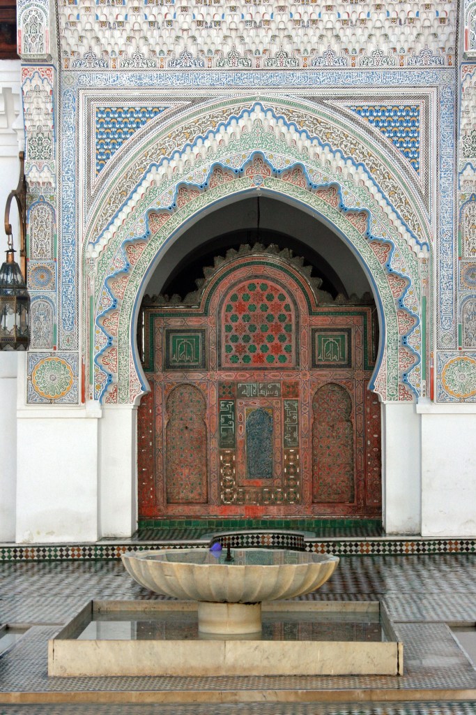 "Doors" of Morocco, Spain and Portugal photographed by Shiraz Bandali of Edmonton., Alberta, Canada and published by Simerg.com and Simergphotos.com