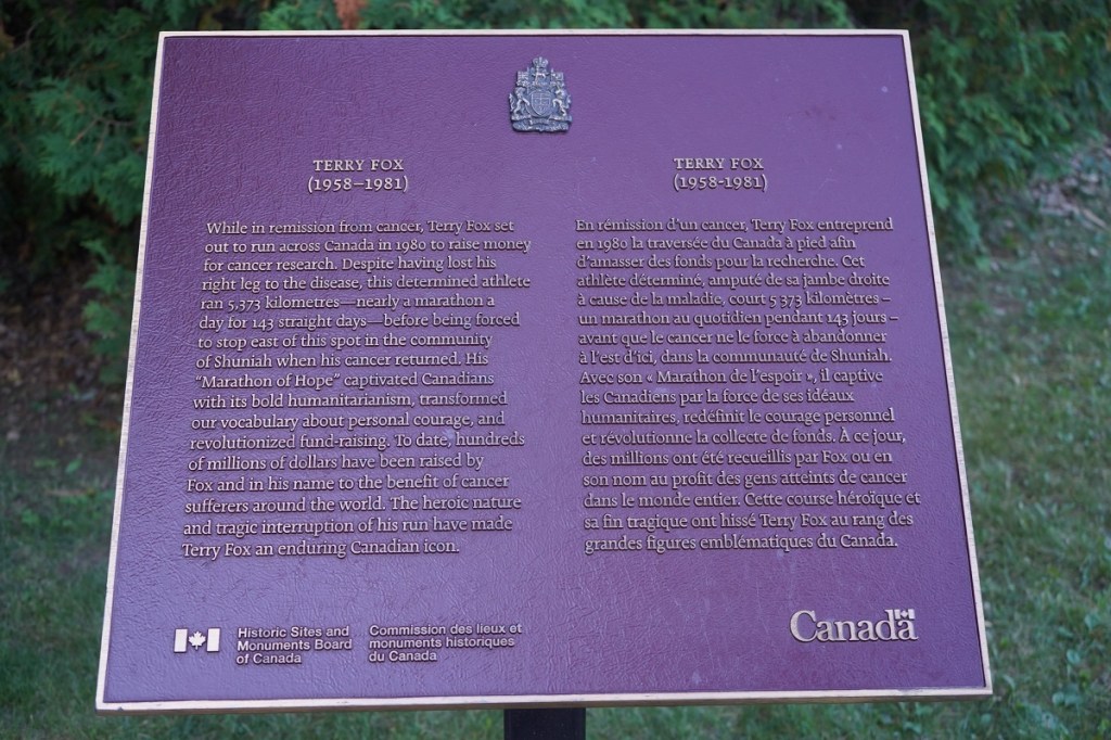  Plaque commemorating the Terry Fox monument in Thunder Bay. September 2020. Photo: © Nurin Merchant / Simergphotos. 