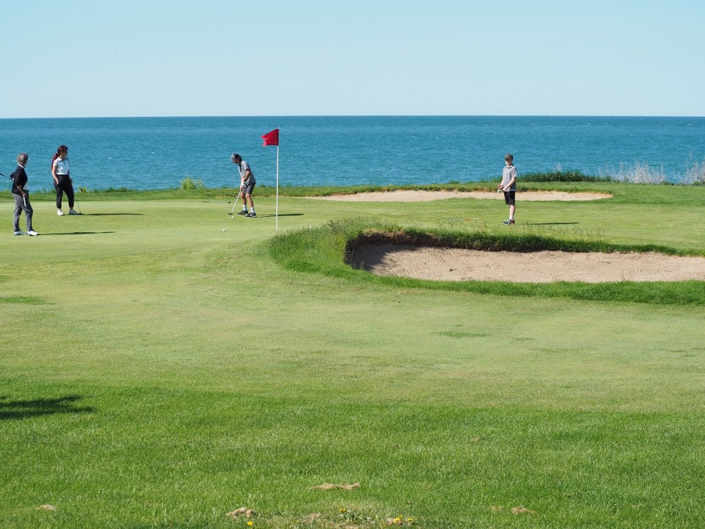 Putt on a Golf Green Niagara on the Lake Ontario Malik Merchant Simerg Simergphotos Photo of the Day