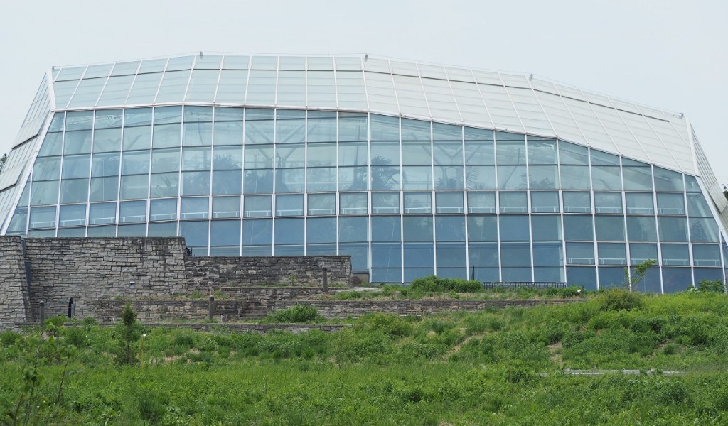 Butterfly conservatory, Niagara Botanical Gardens Simerg Photo of the Day Malik Merchant