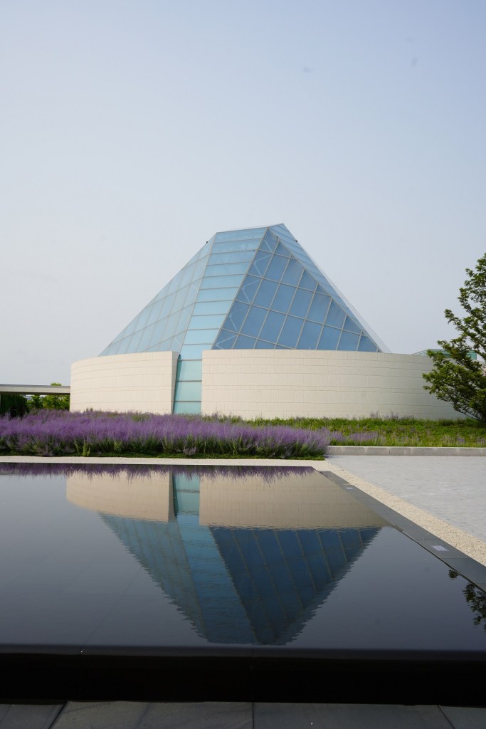 A large bed of Russian Sage in front of the Ismaili Headquarters Jamatkhana, Toronto. July 25, 2021. Photo: © Nurin Merchant/Simergphotos.