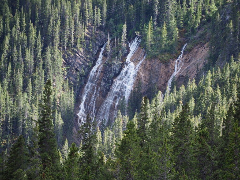 Alberta and Canada Travel Hwy 742, Smith-Dorrien or Spray Trail. Simergphotos by Malik Merchant