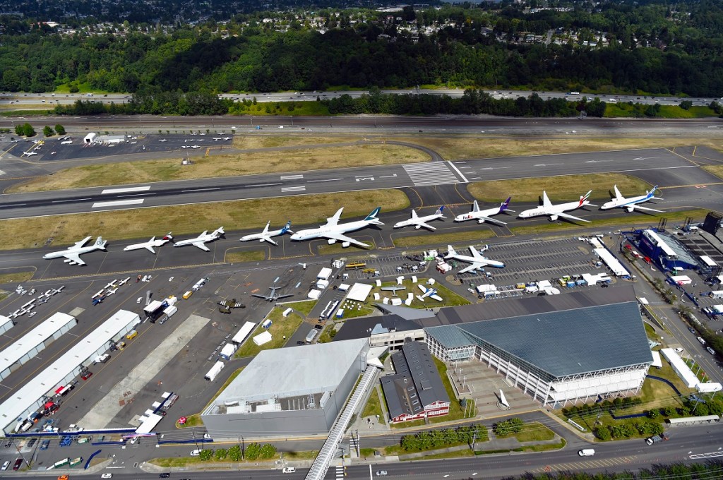 Boeing 747 Simergphotos