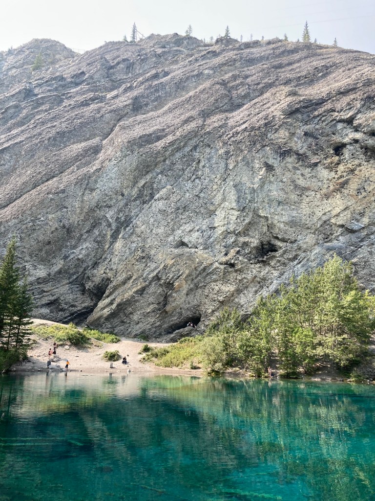 Rock climbing Grassi Lakes
