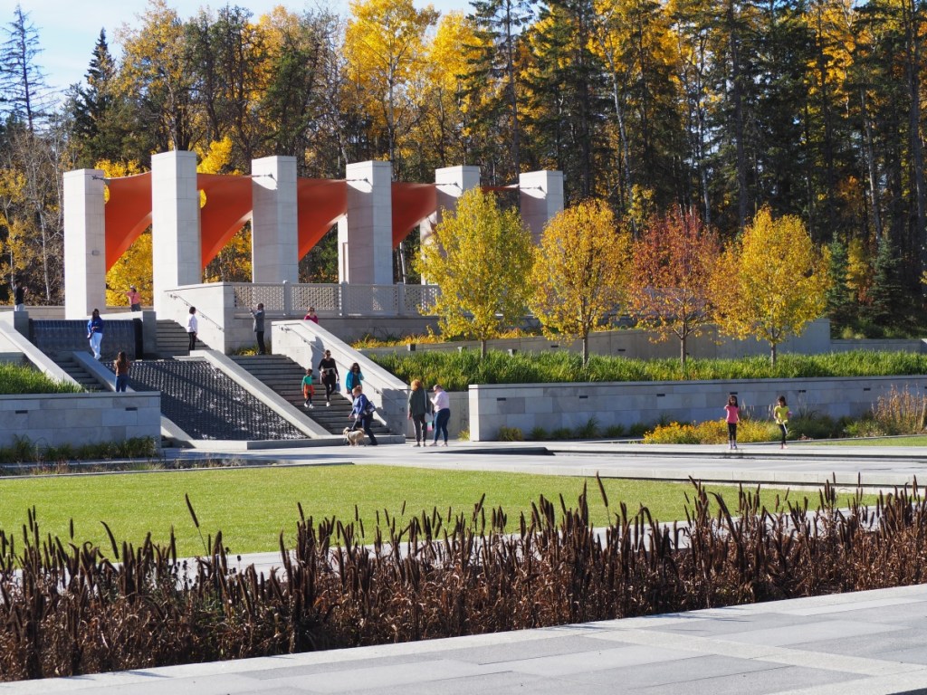 Aga Khan Garden, University of Alberta Botanic Garden, Autumn Fall Colours, Talar Building