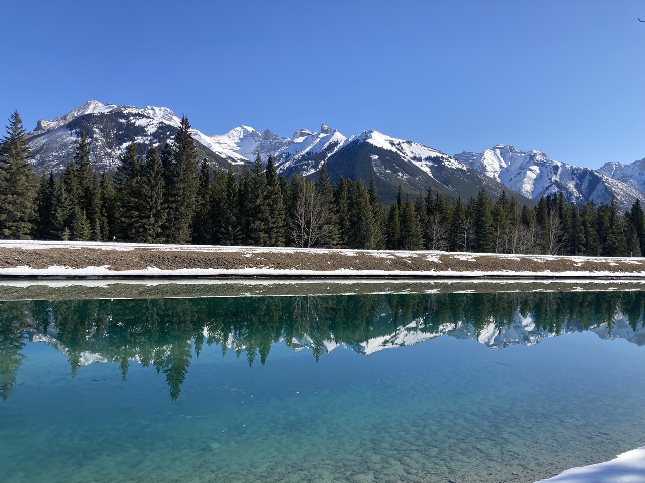 Lake Minnewanka Loop Canal between Two Jack Lake and Johnson Lake