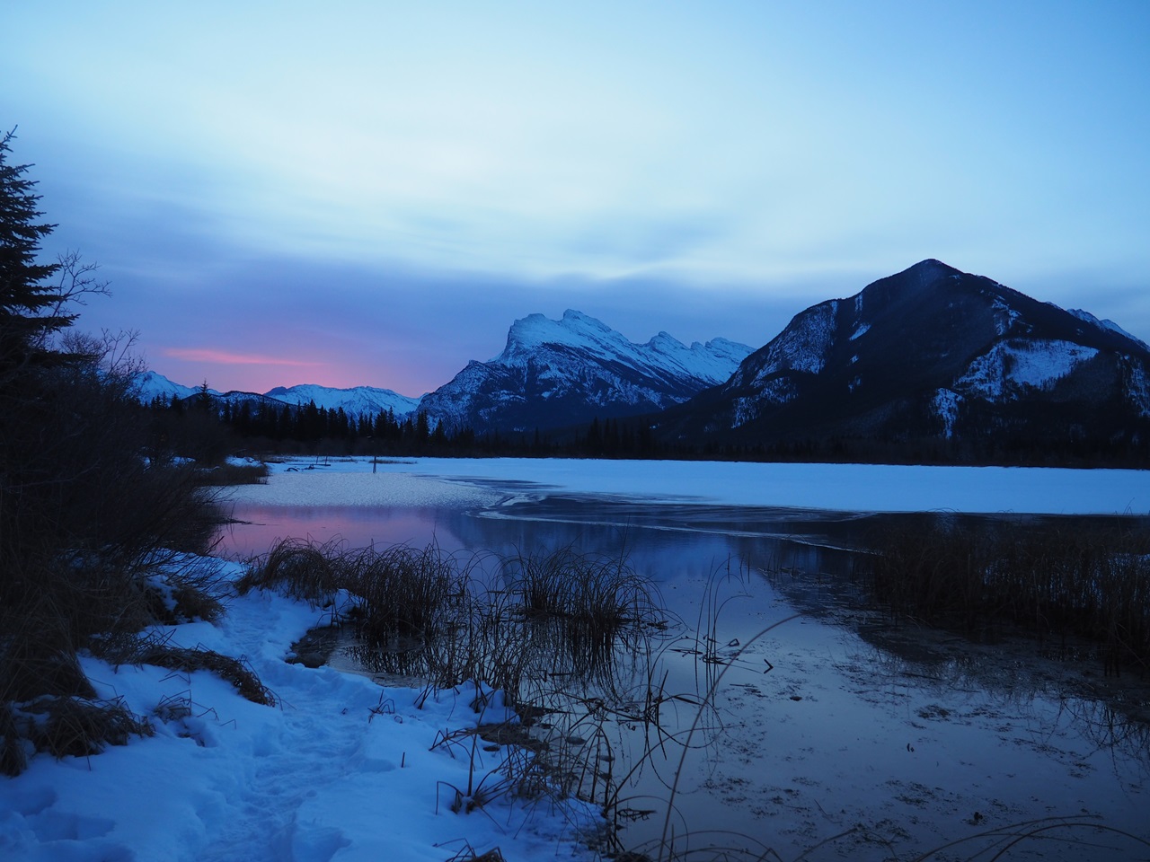 Vermillion Lakes Banff National Park Winter 2023/24, Simerg Photos, Malik Merchant