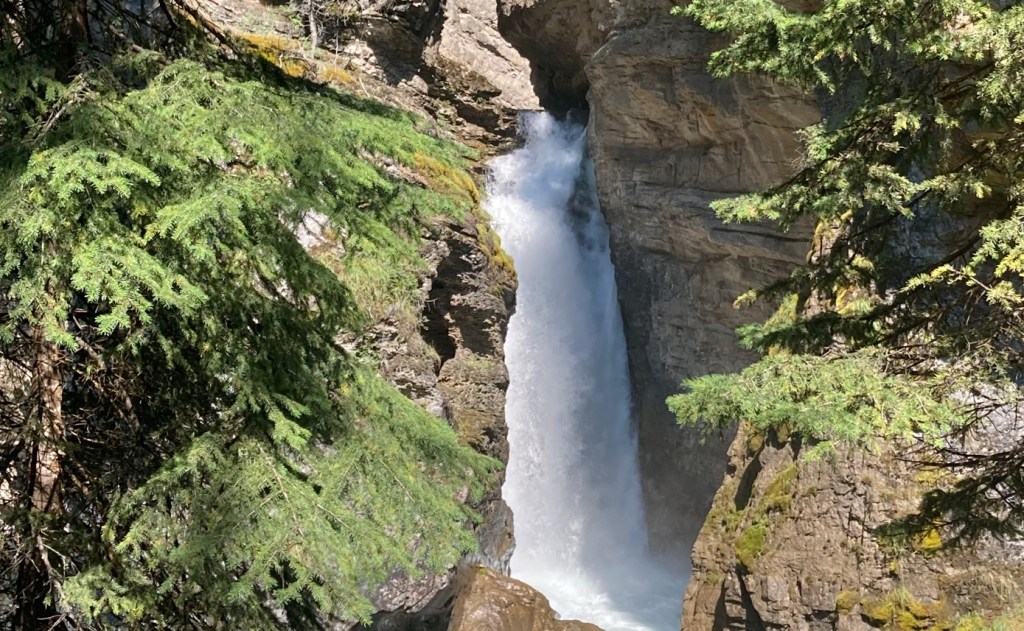 Lower Falls Johnston Canyon, Bow Valley Parkway, Hwy 1A runs between Banff and Lake Louise