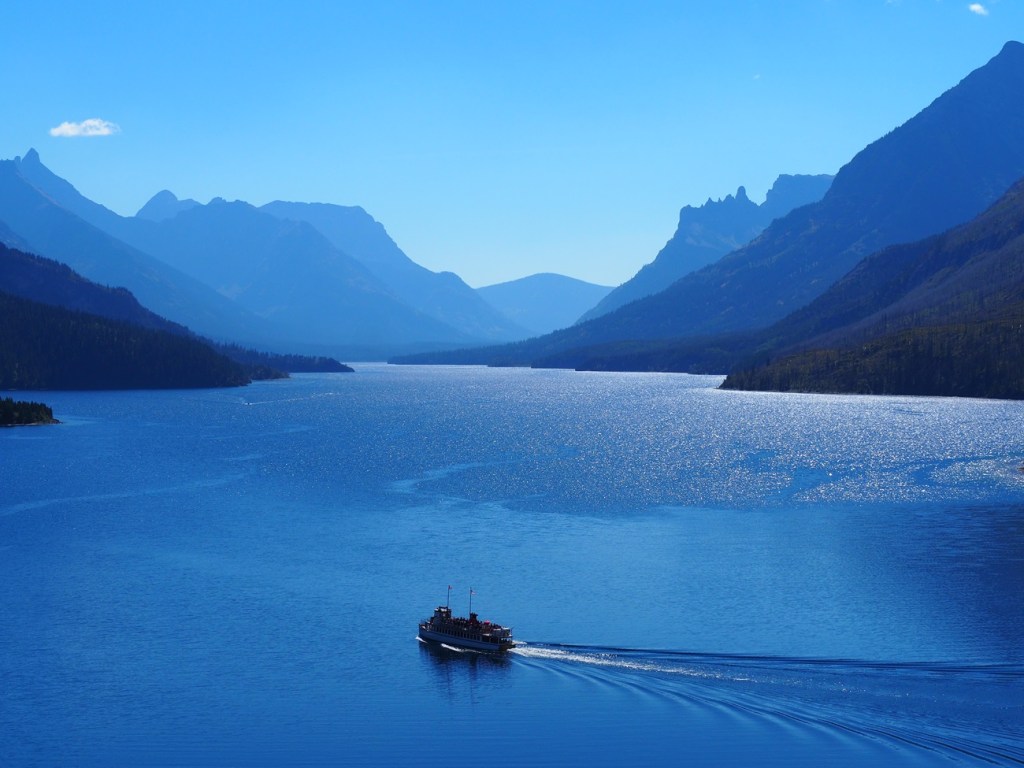 M.V. International Cruise from Waterton to Montana 