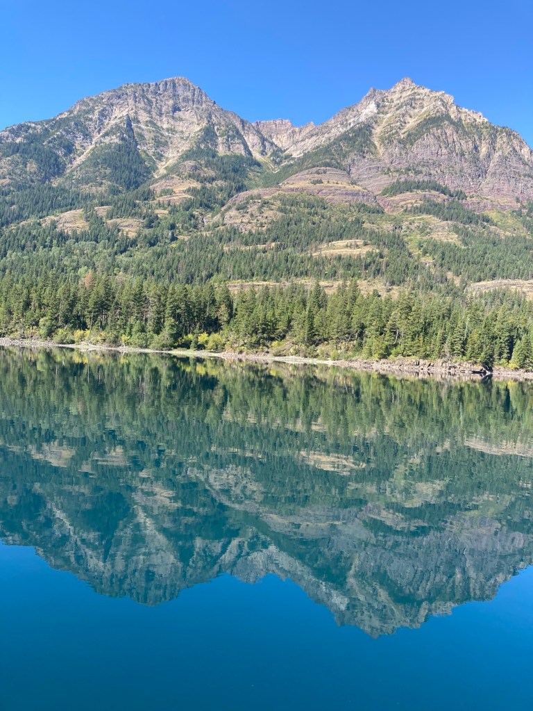 Cruise on Waterton Lake