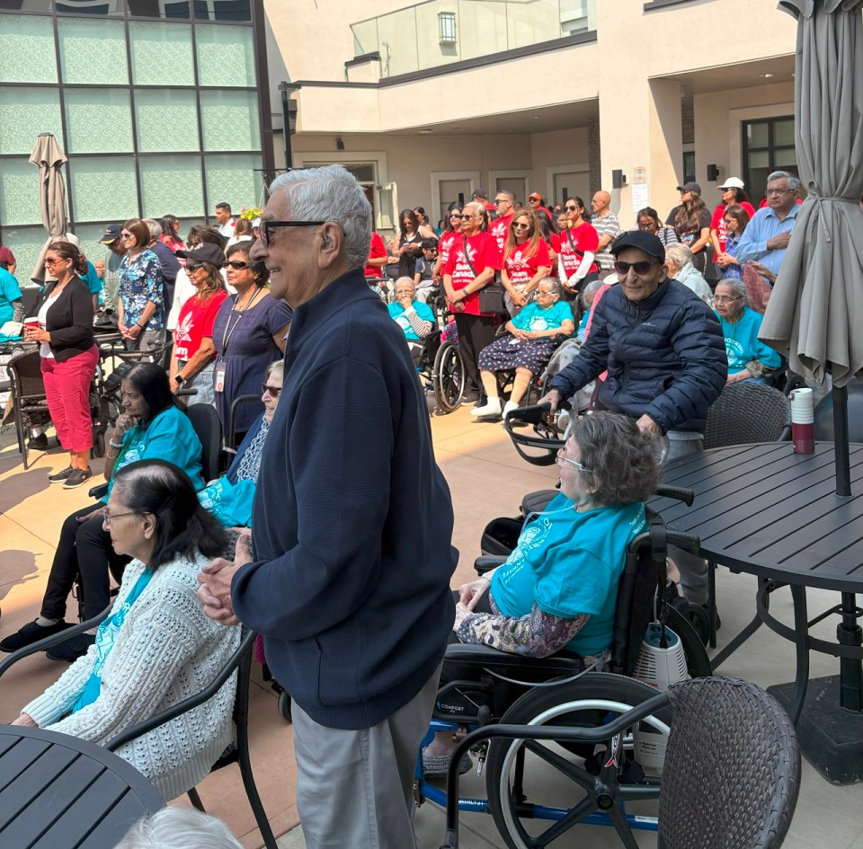Generations residents in support of the Aga Khan Foundation World Partnership Walk, Generations Calgary, June 8, 2025. Photograph: Malik Merchant / Simerg Photos.
