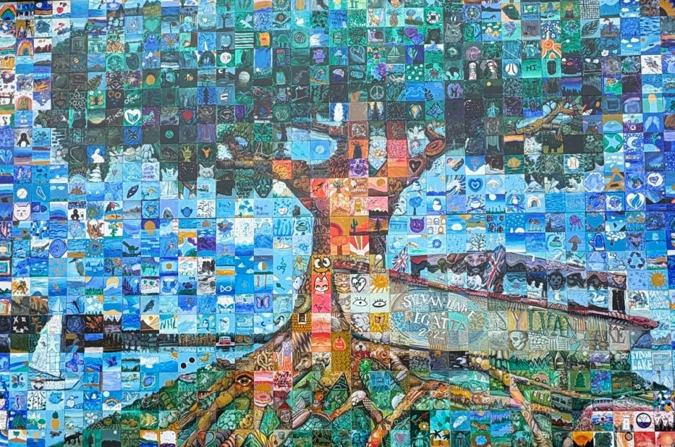 Mural, one of several, in Sylvan Lake, July 16, 2025. Photograph: Malik Merchant / Simerg Photos.