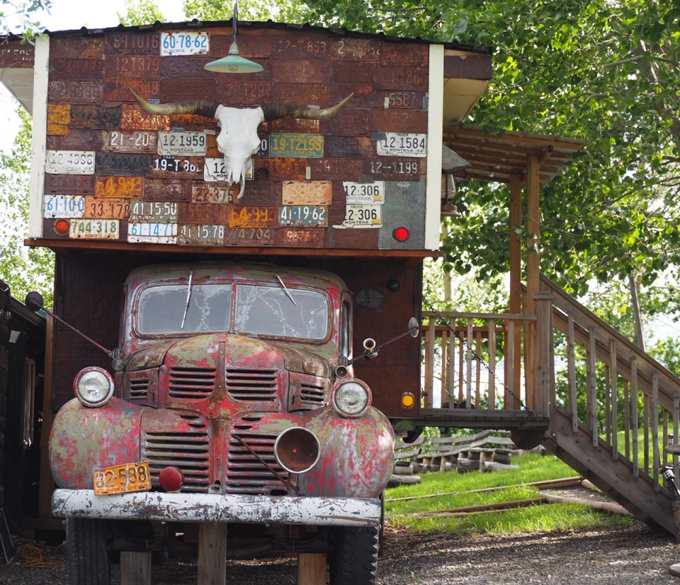 Clementine Willow Hill Lodge Longview