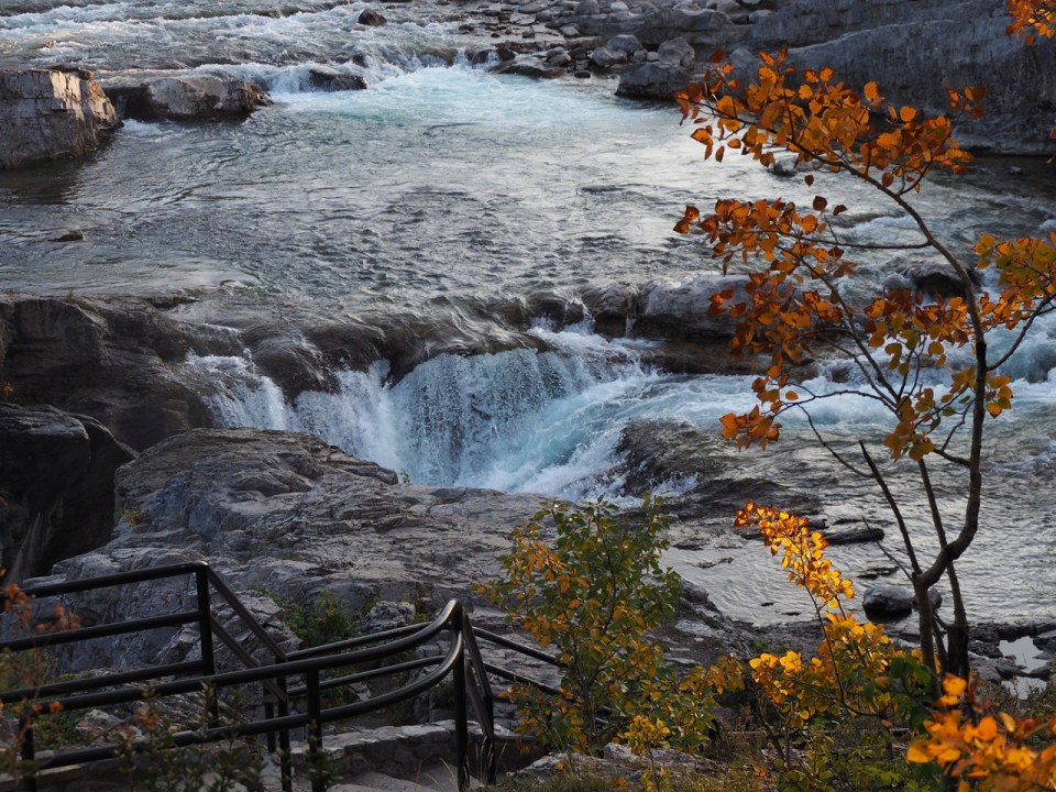 Elbow Falls, Bragg Creek