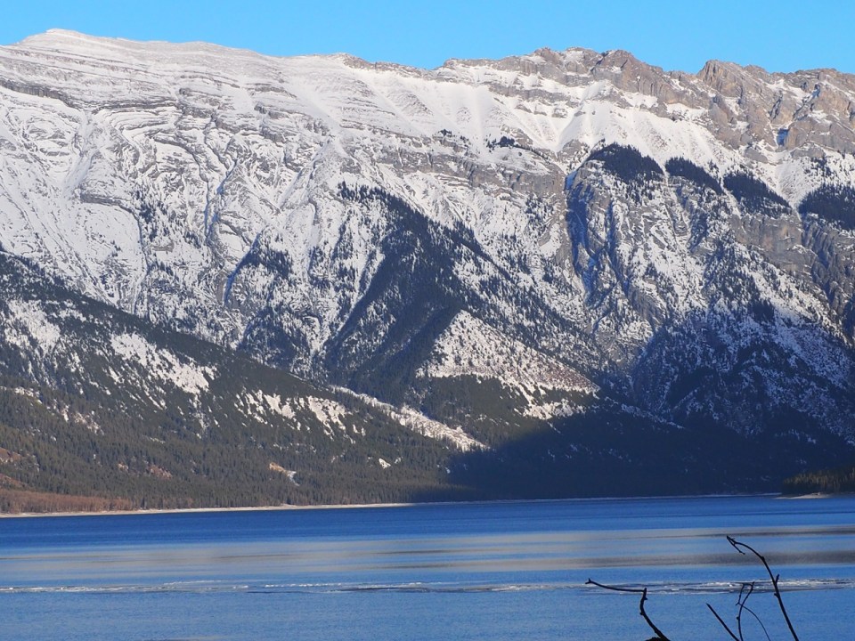 Lake Minnewanka, winter 2025-2026