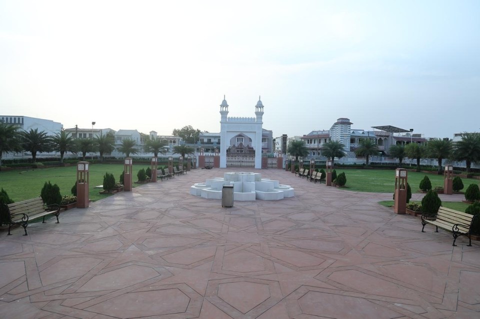 Methan Jamatkhana