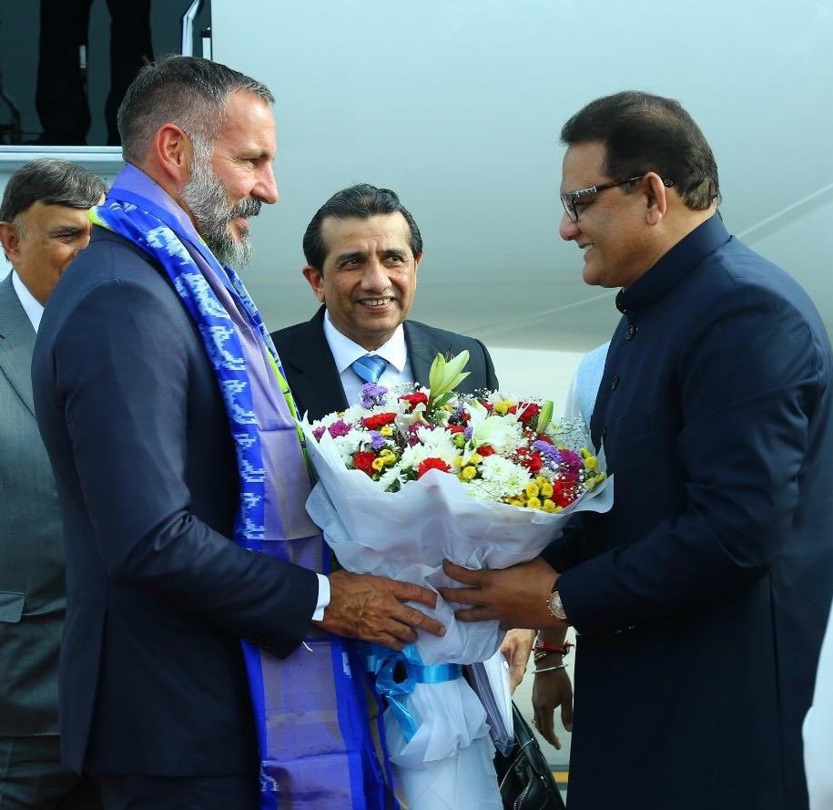 Welcome bouquets for the Aga Khan